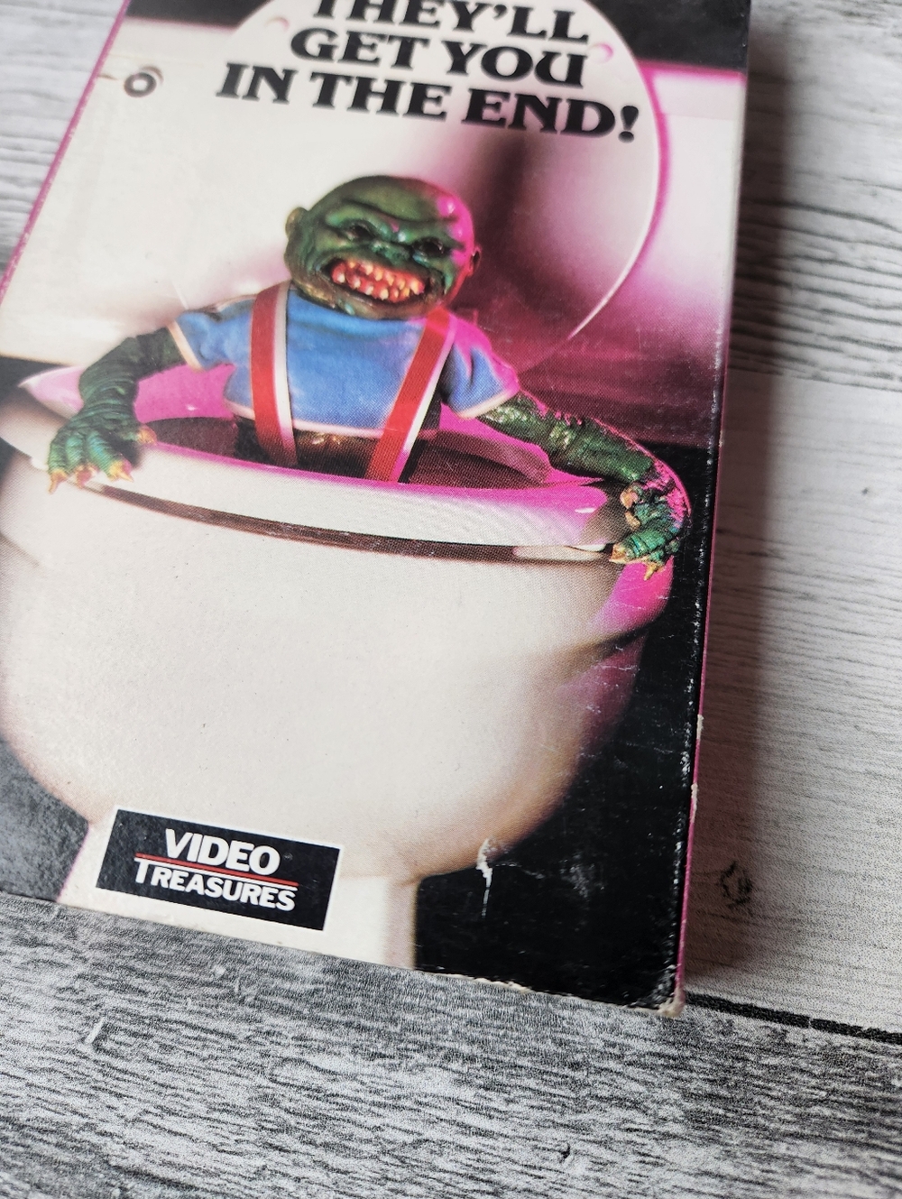 Ghoulies OOP VHS Video Treasures Charles Band Horror 1985 - Picture 6 of 8